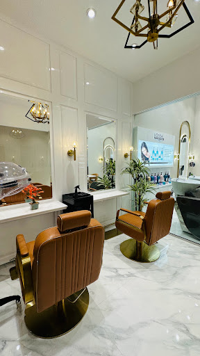 LookWell Salon - Nashik