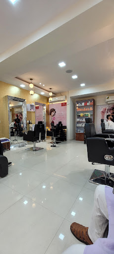 The Jawed Habib salon