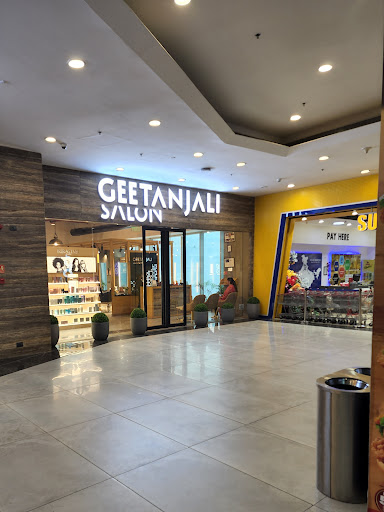 Geetanjali Salon - Nexus Elante Mall, Chandigarh