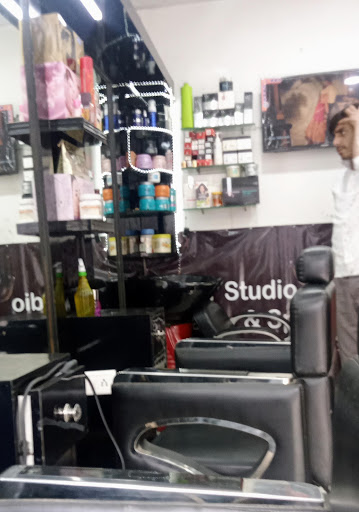 Lifestyle salon