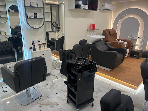 Toni&Guy Hairdressing, Anantapur