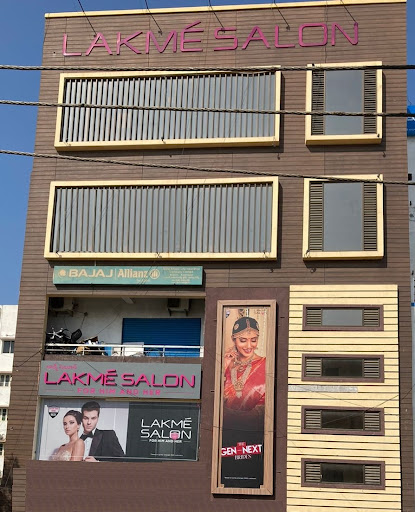 Lakme Unisex Salon