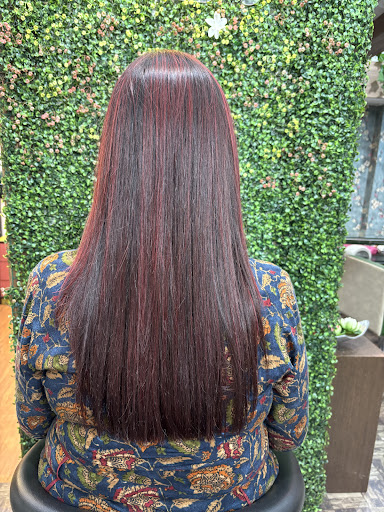 Monalisa Ladies Salon | Hair Extension & Wigs | Nails | Korean Facial | Microblading | Lip Blush | Academy