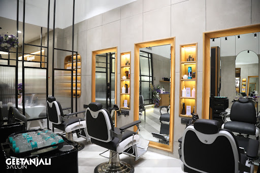 Geetanjali Salon - Palladium Mall, Ahmedabad