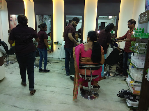 Shyam's Hair Beauty & Spa salon