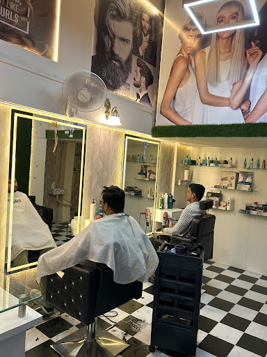 THE HAIR GOD Unisex salon and Academy -Best Unisex Salon in Nashik