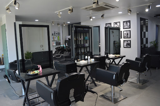 Sundeep Kishan's Express Unisex Salon