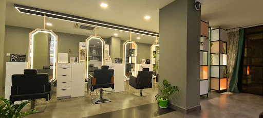 Bubbles Hair and Beauty Salon - Vijayawada
