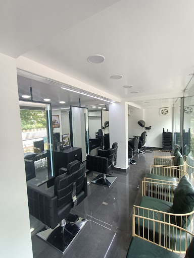 Grapes Luxury Salon & Spa
