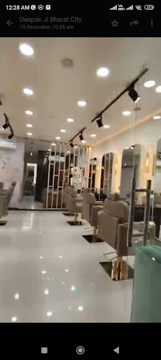 Be U Natural salon - Church Road, Agra