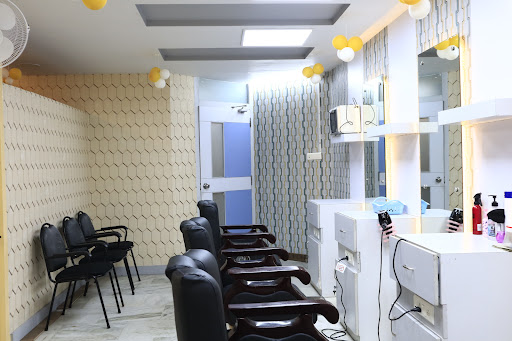 S4U Beauty Lounge Unisex Salon And Academy